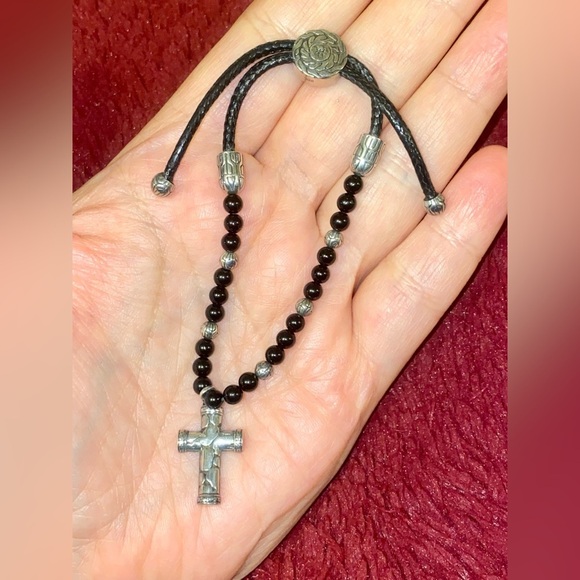 Black and 925 Sterling Silver Beaded Bracelet with Cross Pendant - Picture 1 of 7